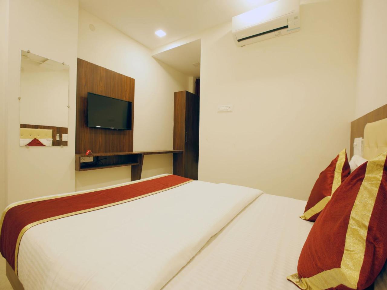 Hotel Ak International Ullāl Dış mekan fotoğraf